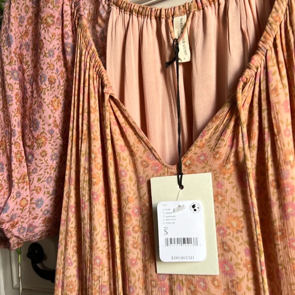 ‼️‼️SOLD‼️‼️‼️ Spell Rae Gown - Picture 14 of 16